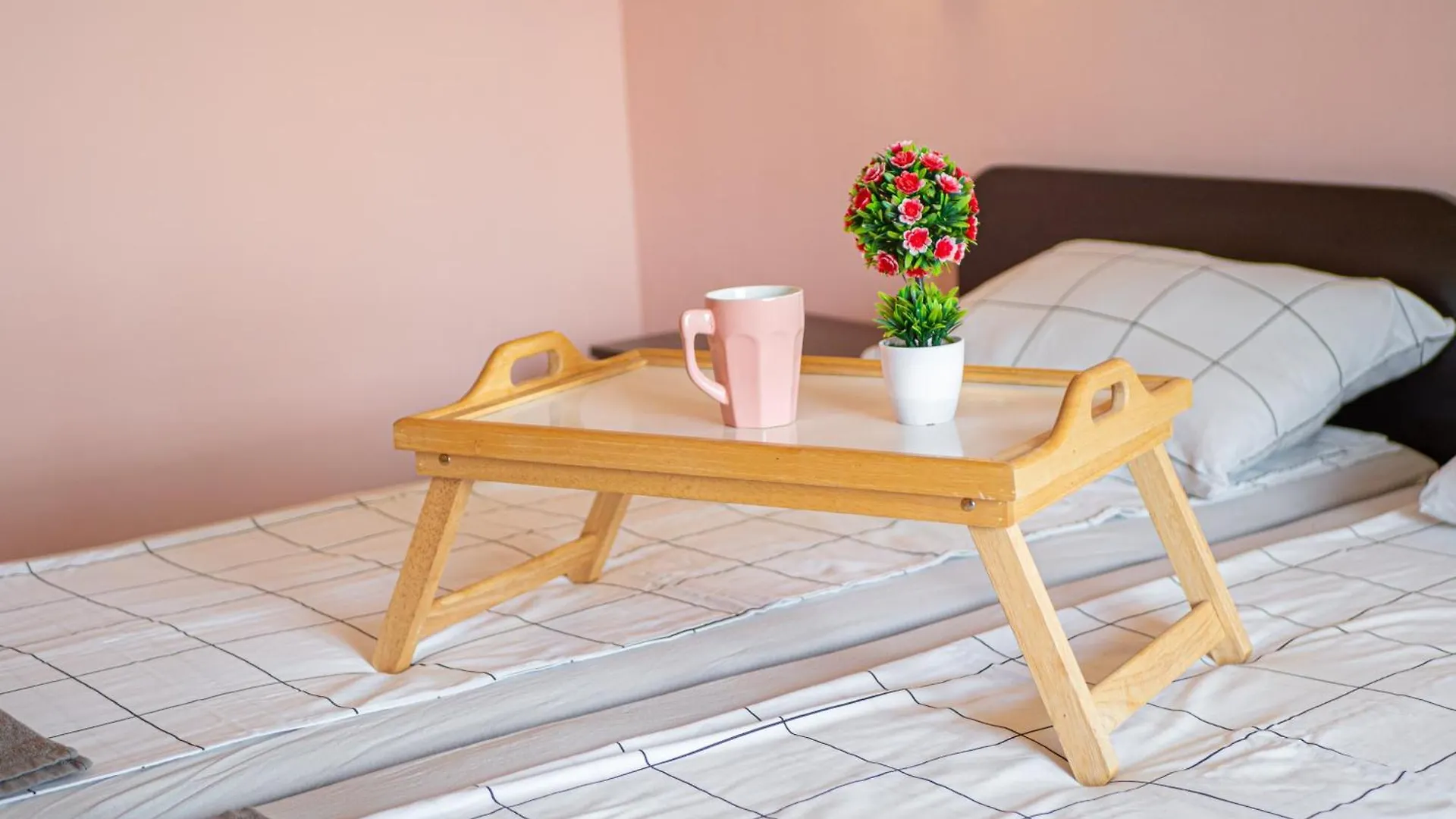 Summer Breeze Park Apartment - Nikea Park Complex Golden Sands